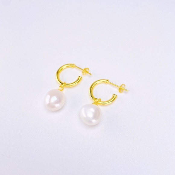 Selena Freshwater Baroque Pearl High Shine Hoop 18K Gold S925 - Picture 5 of 9